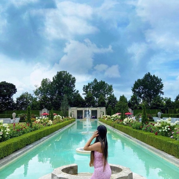 PINK DRESS - Picture 3 of 3